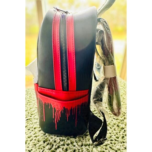 *NEW* Loungefly- A Nightmare on Elm Street Freddy Mini-Backpack Exclusive - Picture 4 of 8